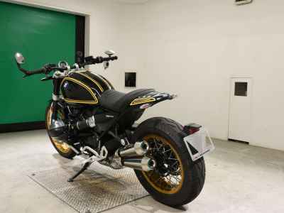 BMW R12 2026