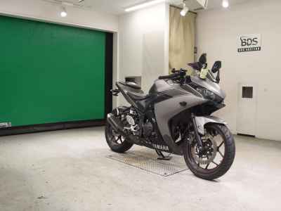 Yamaha YZF-R3 2016