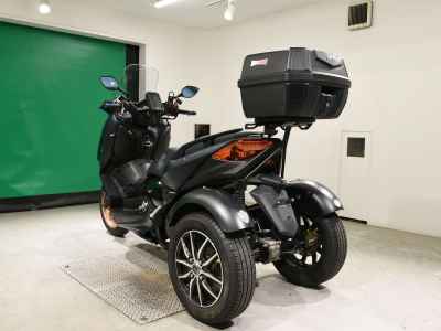 Yamaha XMAX 250 2022