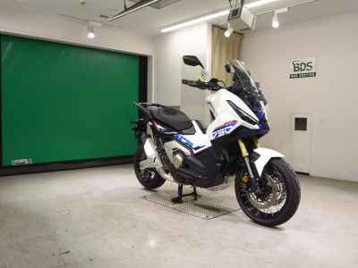 Honda X-Adv 750 2026