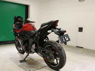 Suzuki GSX250R
