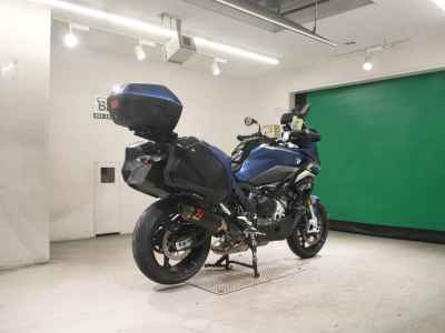 BMW S1000XR 2025