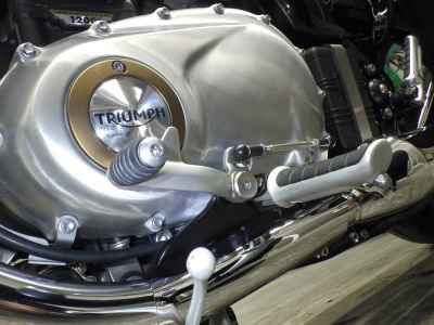 Triumph Bonneville T120 2025