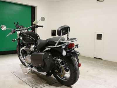 Triumph Bonneville T120 2025