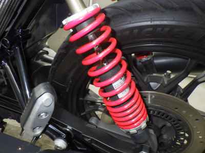 Moto Guzzi V7 2019