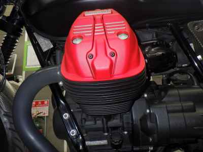Moto Guzzi V7 2019