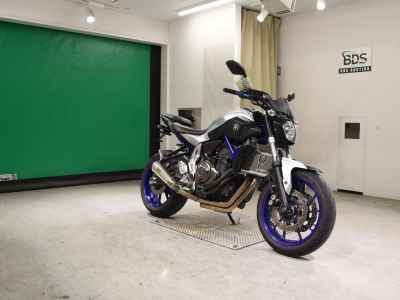 Yamaha MT-07 2015