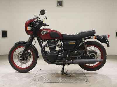 Kawasaki W800 2012