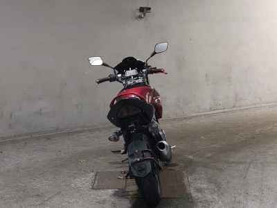 Suzuki GSR250
