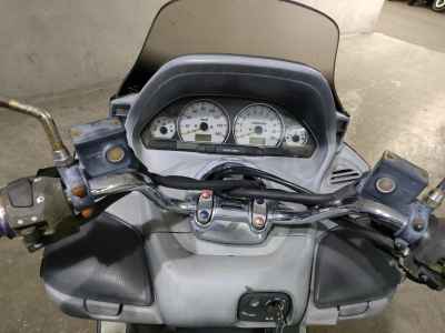 Suzuki Skywave 250S