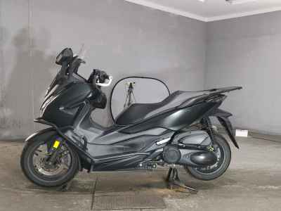 Honda Forza 2018