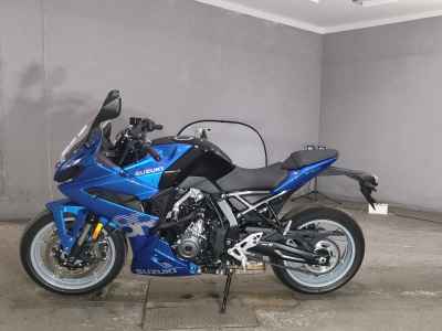 Suzuki GSX-8R 2024