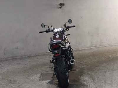 Kawasaki Z900RS 2025