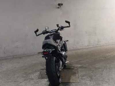 Yamaha XSR900 2023