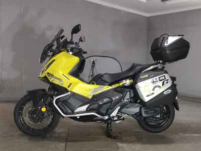 Honda X-Adv 750 2025