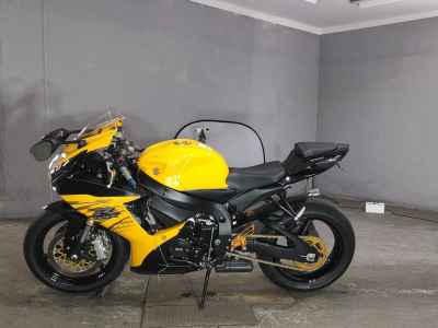 Suzuki GSX-R750 2012