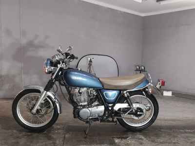 Yamaha SR400 2020