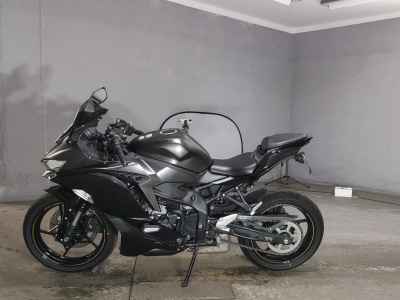 Kawasaki Ninja ZX-25R KRT Edition 2022