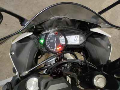 Yamaha YZF-R25 2018