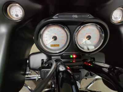 Harley-Davidson Road Glide FLTRX1690 2012