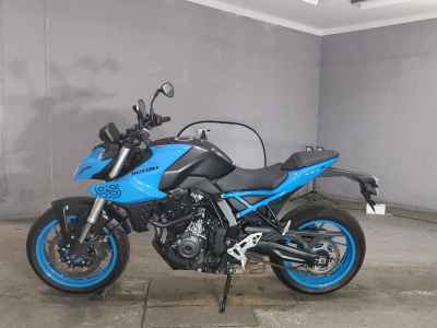 Suzuki GSX-8S 2023