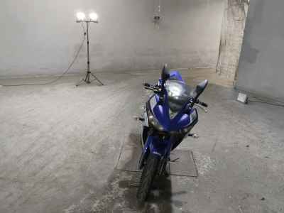 Yamaha YZF-R25 2015