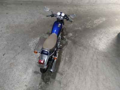 Yamaha SR400 2021