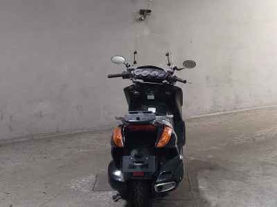 Suzuki Gemma 250