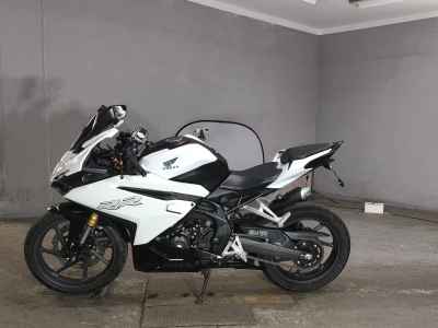 Honda CBR250RR 2023