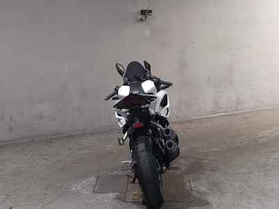 Honda CBR250RR 2023