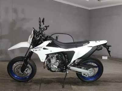 Suzuki DR-Z4SM 2025