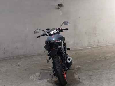Yamaha YZF-R25 2021