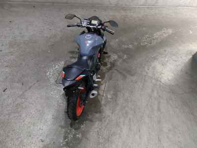 Yamaha YZF-R25 2021