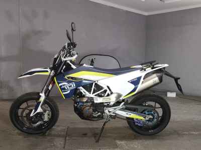 Husqvarna 701 Supermoto 2016