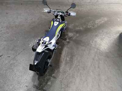 Husqvarna 701 Supermoto 2016