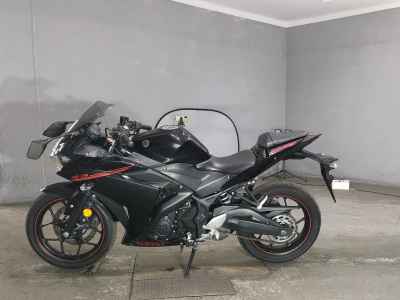 Yamaha YZF-R3 2016