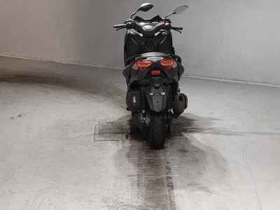 Yamaha XMAX 250