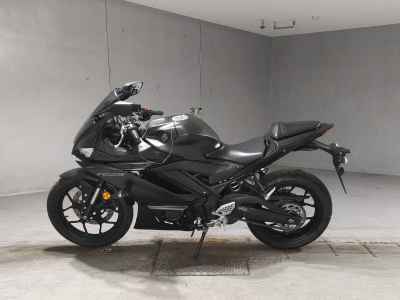Yamaha YZF-R25