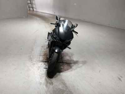 Yamaha YZF-R25