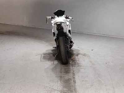 Yamaha YZF-R25 2015