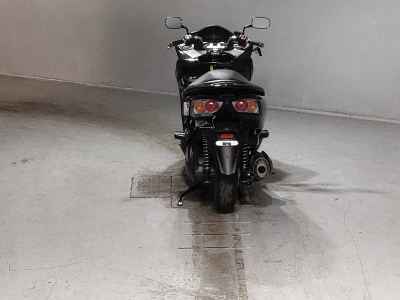 Honda Forza X 2011