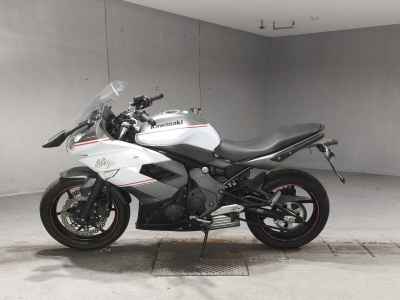 Kawasaki Ninja 400R 2013