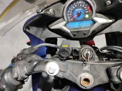 Honda CBR250R