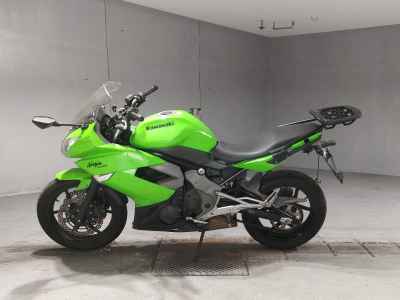 Kawasaki Ninja 400R 2011