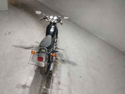 Yamaha SR400