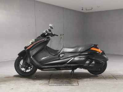 Suzuki Gemma 250