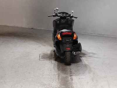 Suzuki Gemma 250