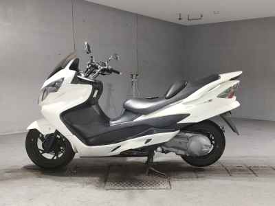 Suzuki Skywave 250S
