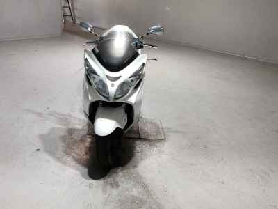 Suzuki Skywave 250S