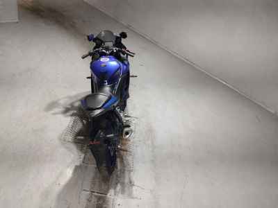 Yamaha YZF-R25 2022